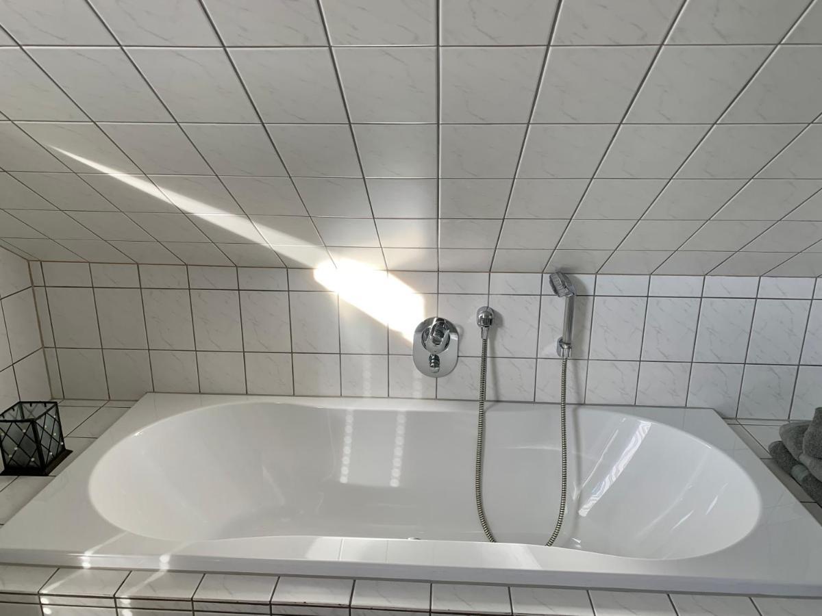 Meine Oase Ferienwohnung !!! Nicht Fuer Monteure !!! Horn-Bad Meinberg Extérieur photo